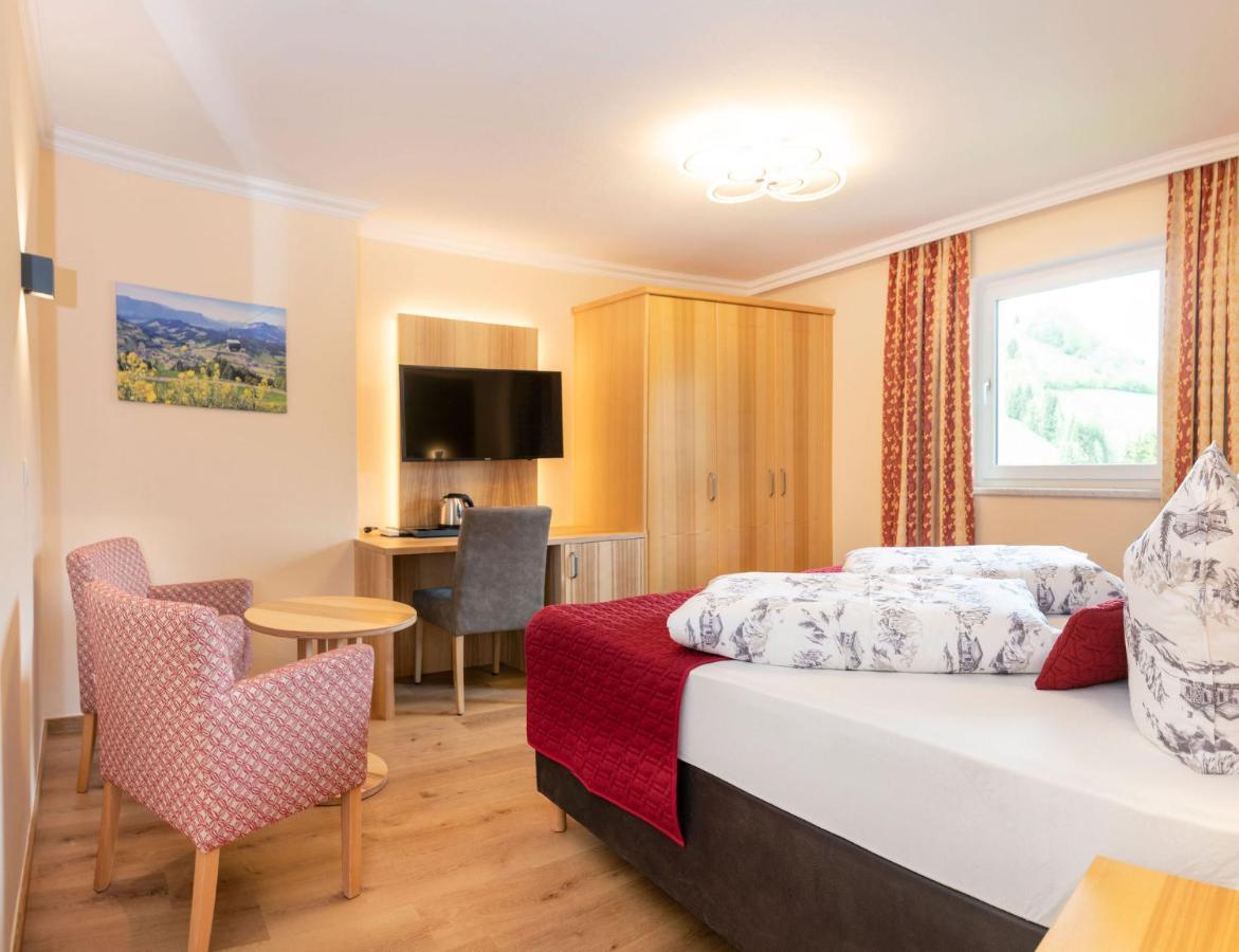 Hotel Schneeberger Нидерау Экстерьер фото