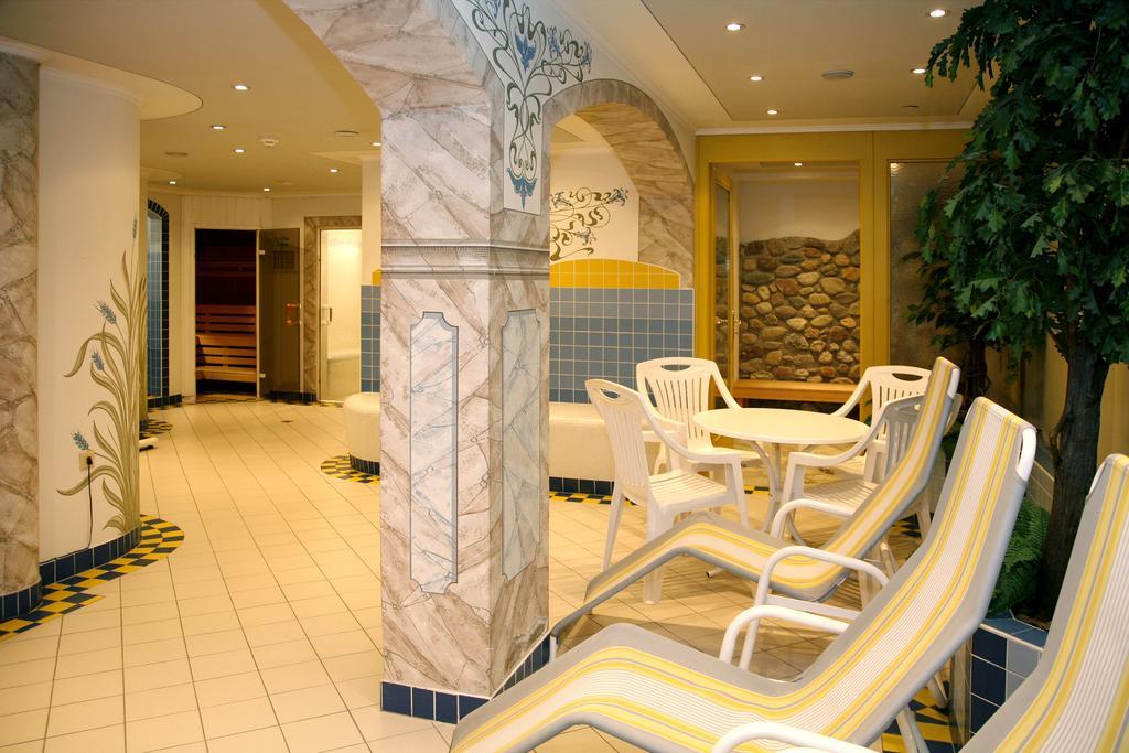 Hotel Schneeberger Нидерау Экстерьер фото
